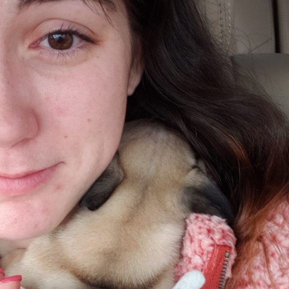 Meet your Posher, Alisha - Picture 5 of 9